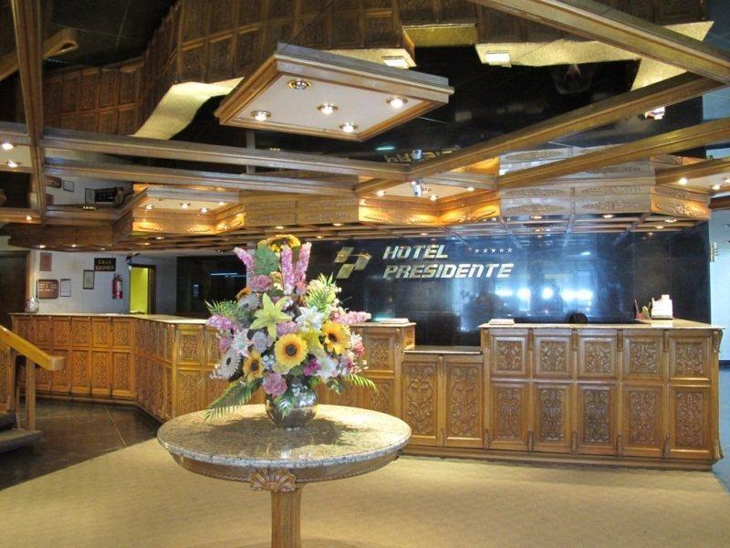 总统酒店 拉巴斯 外观 照片
